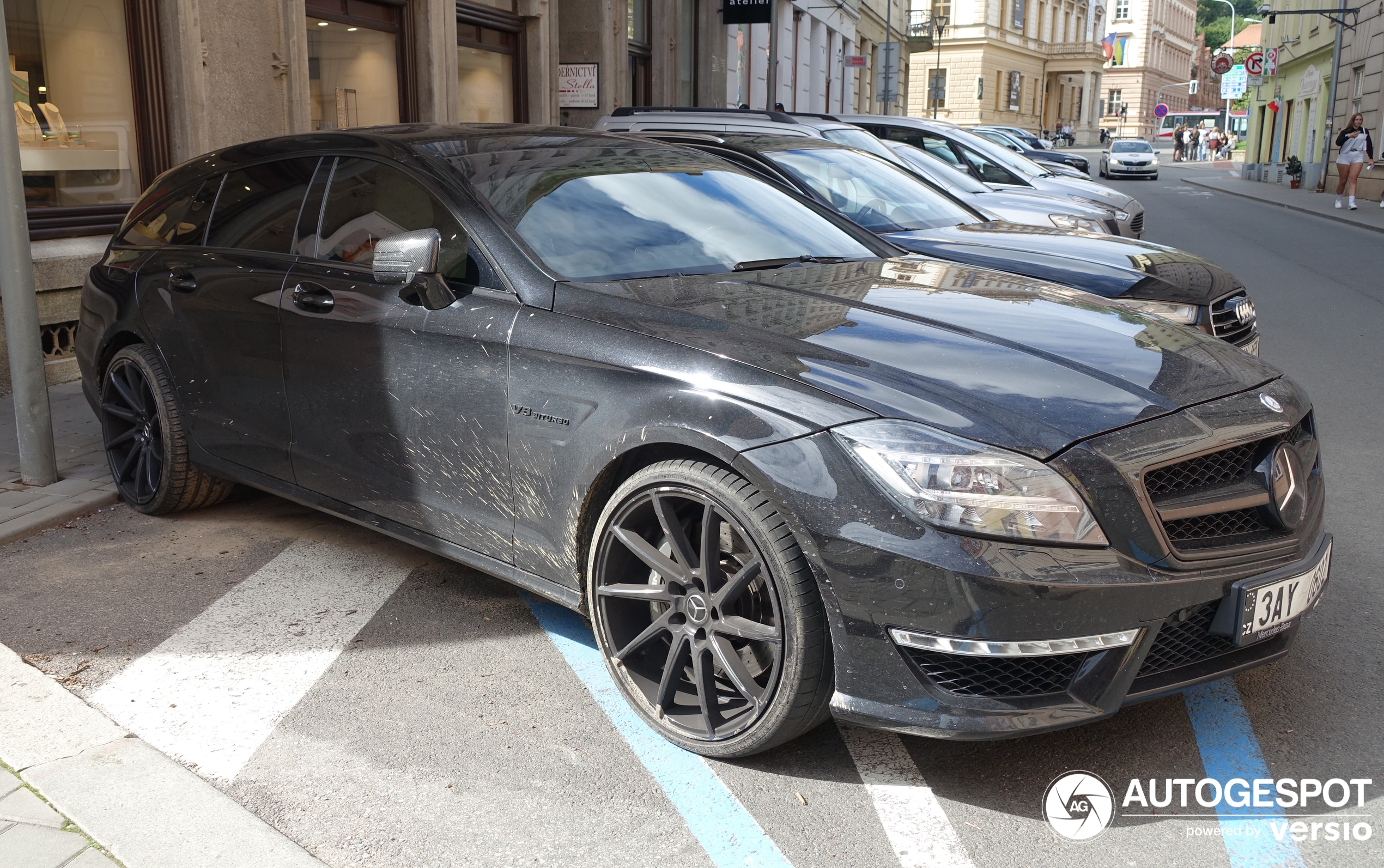 Mercedes-Benz CLS 63 AMG X218 Shooting Brake