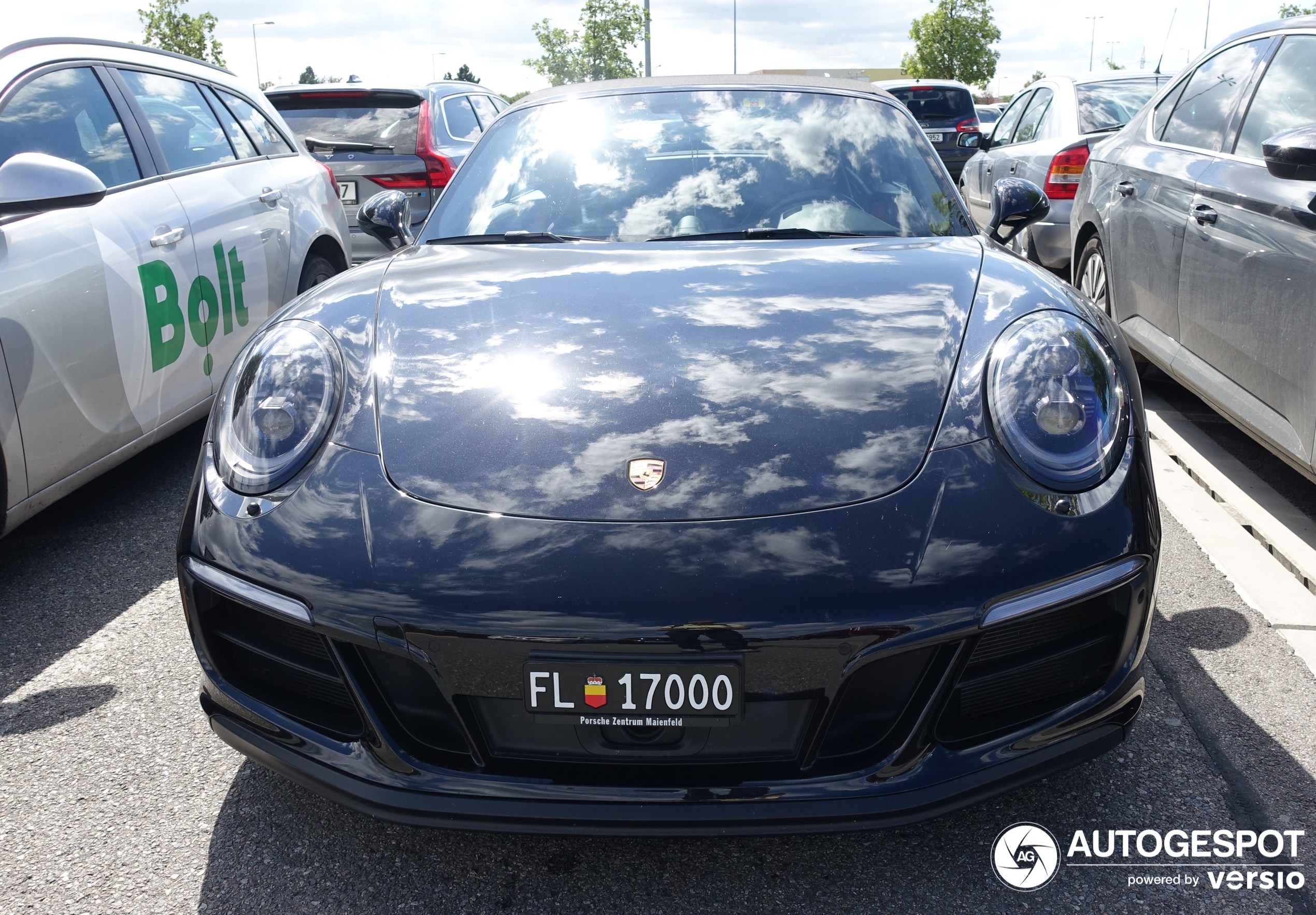 Porsche 991 Carrera 4 GTS Cabriolet MkII