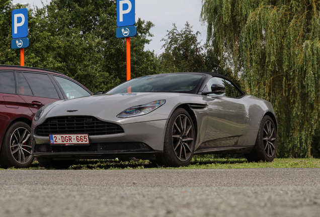 Aston Martin DB11 V8 Volante