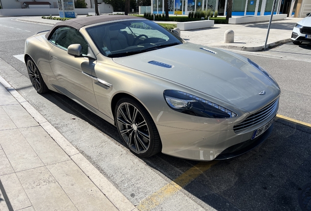 Aston Martin DB9 Volante 2013