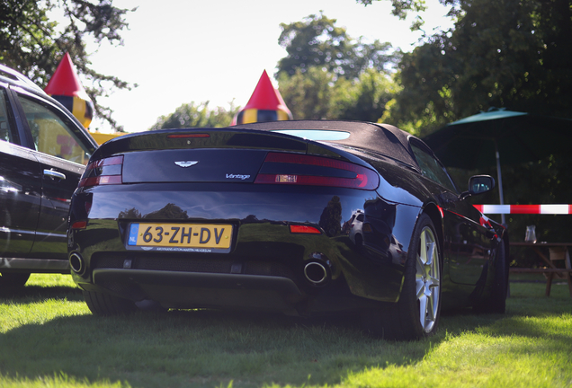 Aston Martin V8 Vantage Roadster