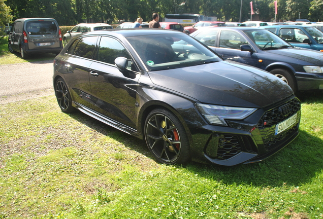 Audi RS3 Sportback 8Y