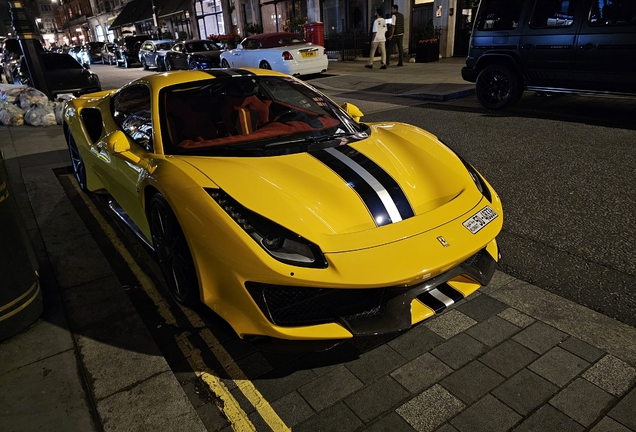 Ferrari 488 Pista