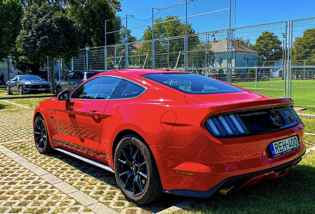 Ford Mustang GT 2015 Black Shadow Edition