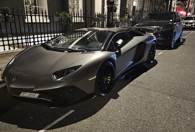 Lamborghini Aventador LP750-4 SuperVeloce Roadster