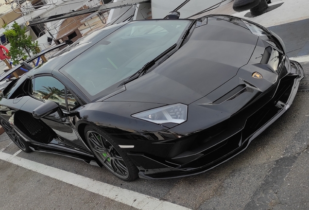 Lamborghini Aventador LP770-4 SVJ Roadster