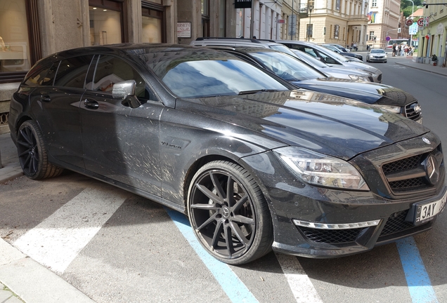 Mercedes-Benz CLS 63 AMG X218 Shooting Brake