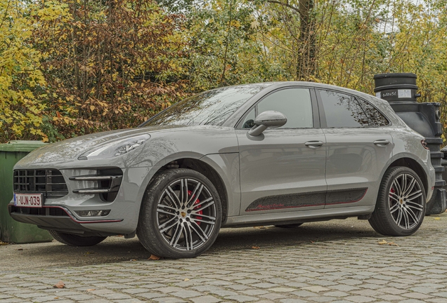 Porsche 95B Macan Turbo Exclusive Performance Edition