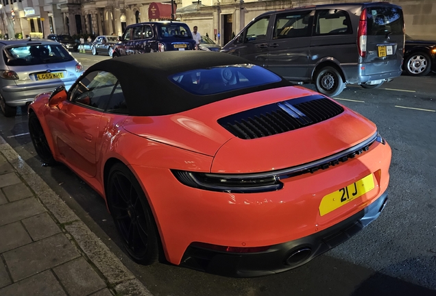 Porsche 992 Carrera GTS Cabriolet