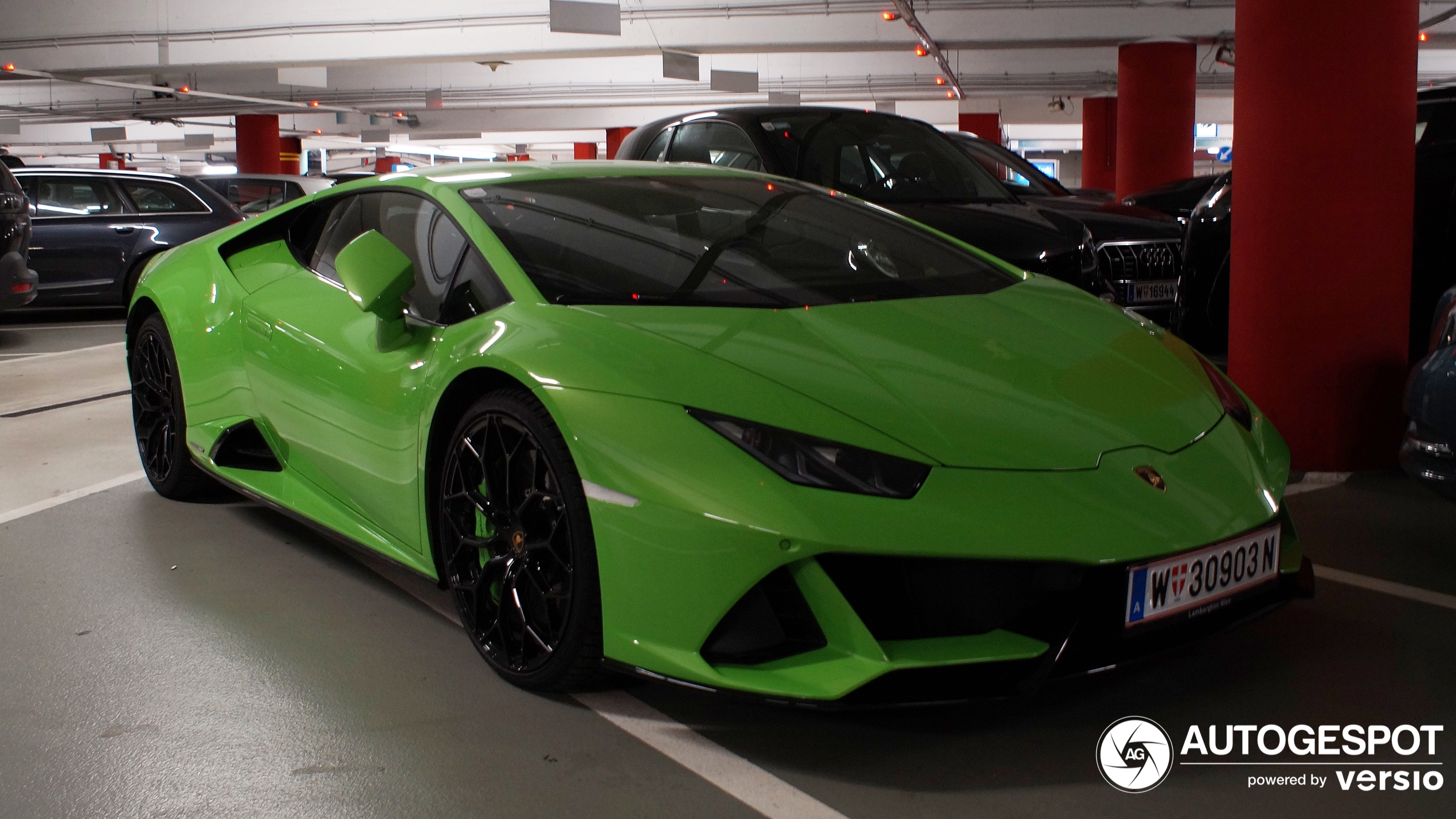 Lamborghini Huracán LP640-4 EVO