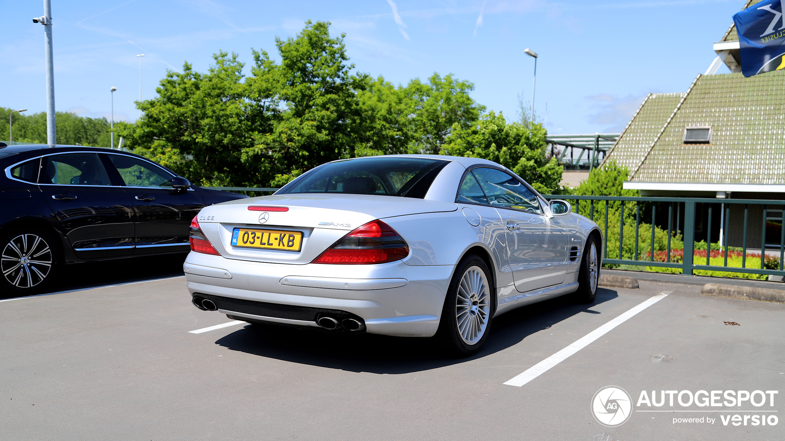 Mercedes-Benz SL 55 AMG R230