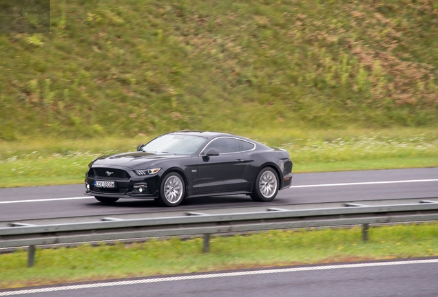 Ford Mustang GT 2015