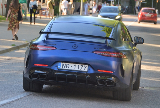 Mercedes-AMG GT 63 S X290