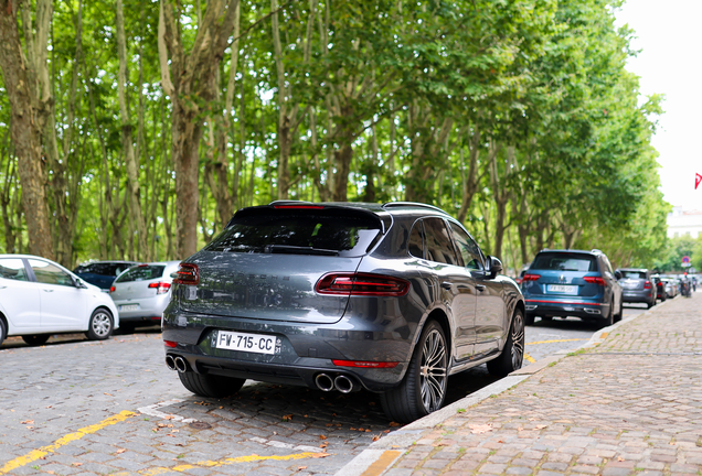 Porsche 95B Macan GTS