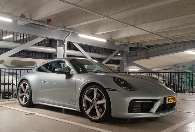 Porsche 992 Carrera 4S Ben Pon Jr. Edition