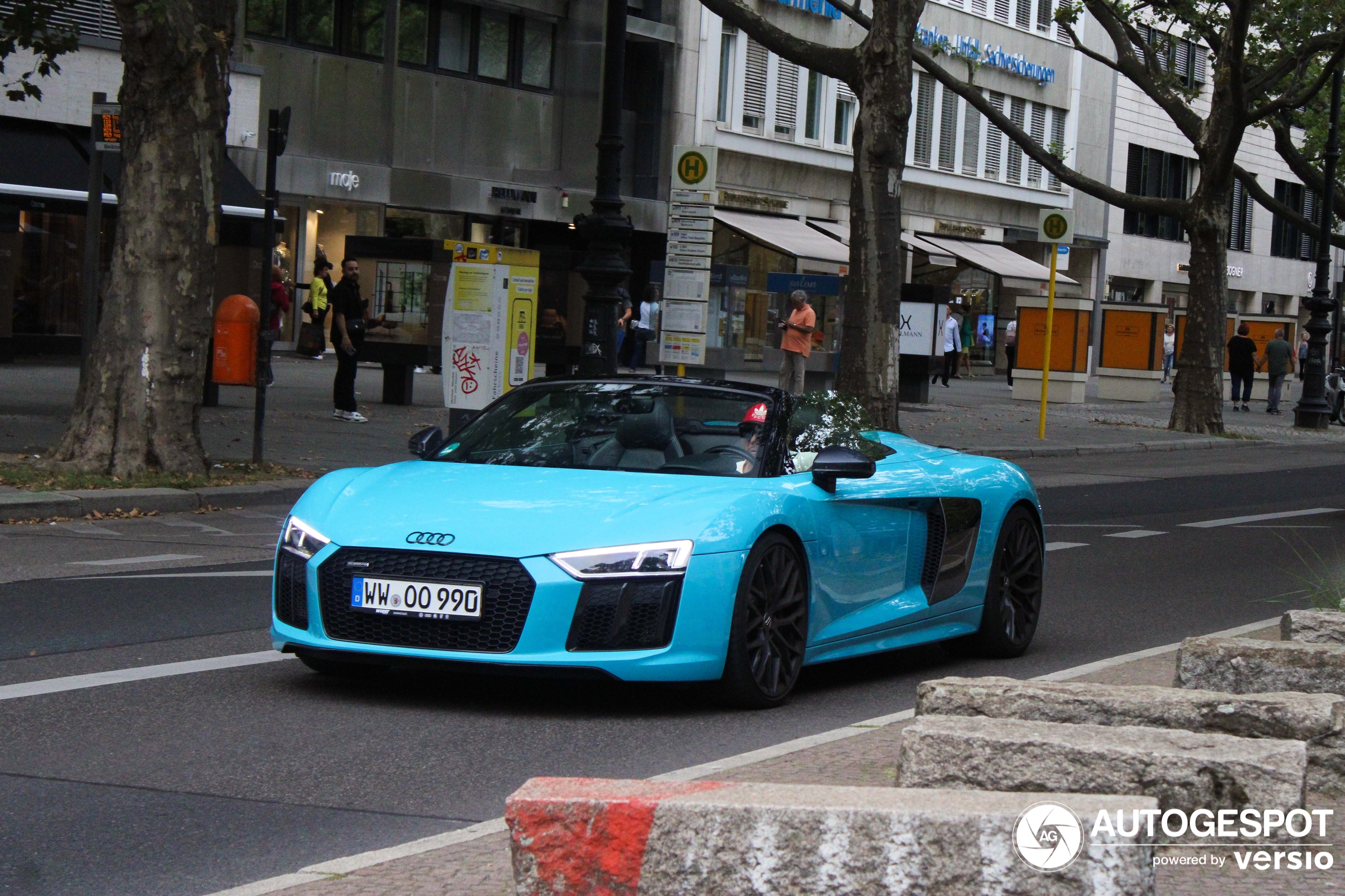 Audi R8 V10 Spyder 2016