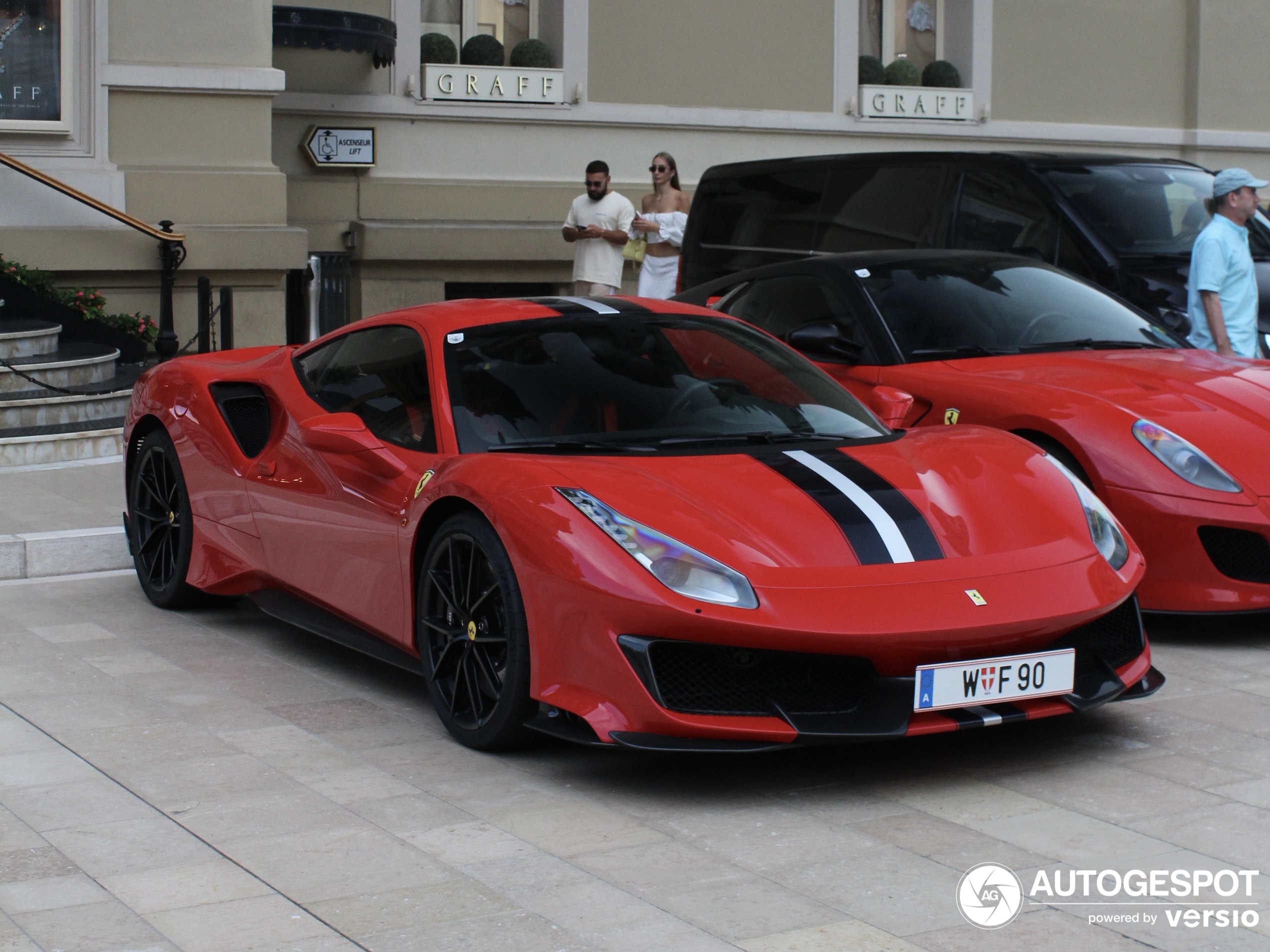 Ferrari 488 Pista