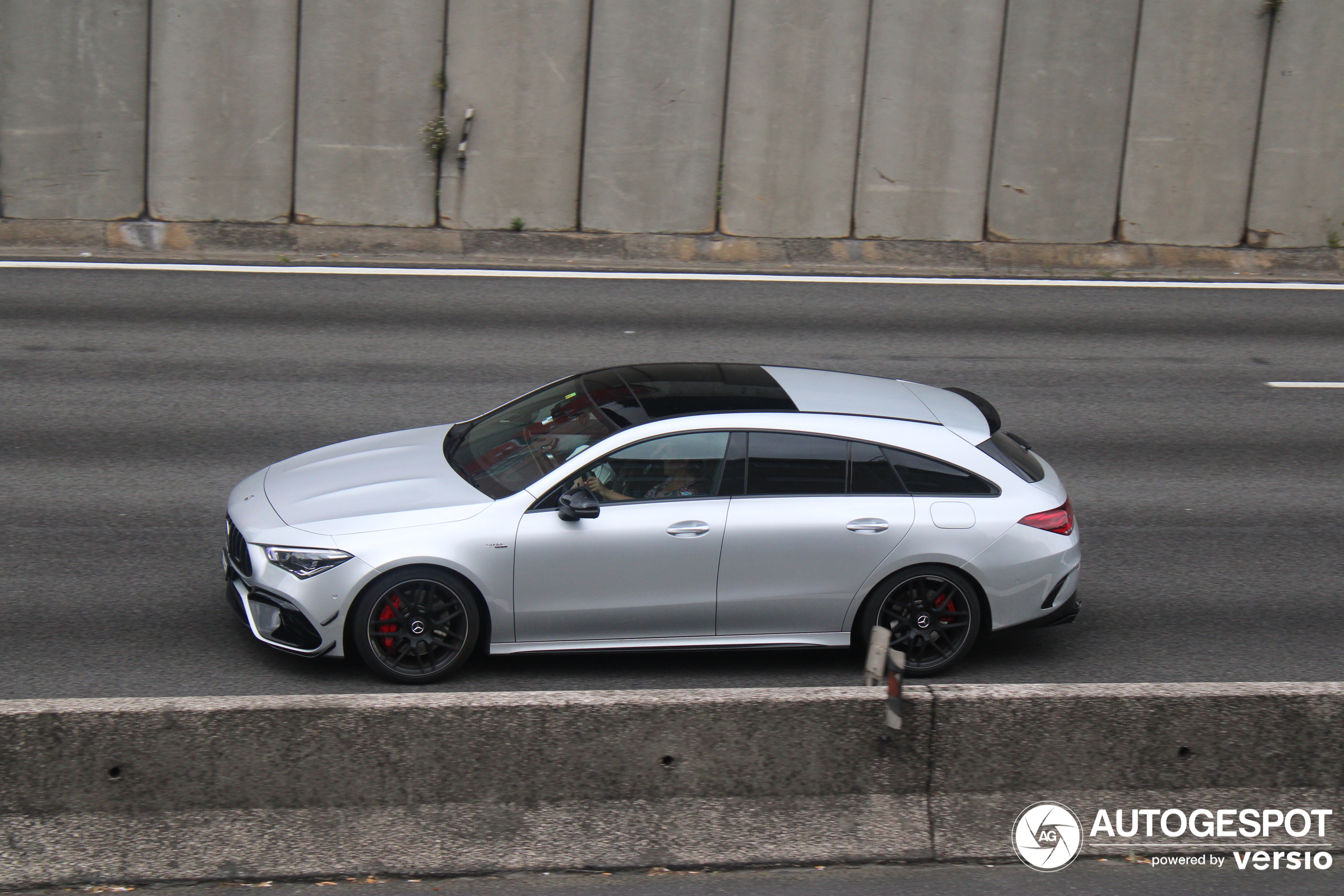 Mercedes-AMG CLA 45 S Shooting Brake X118