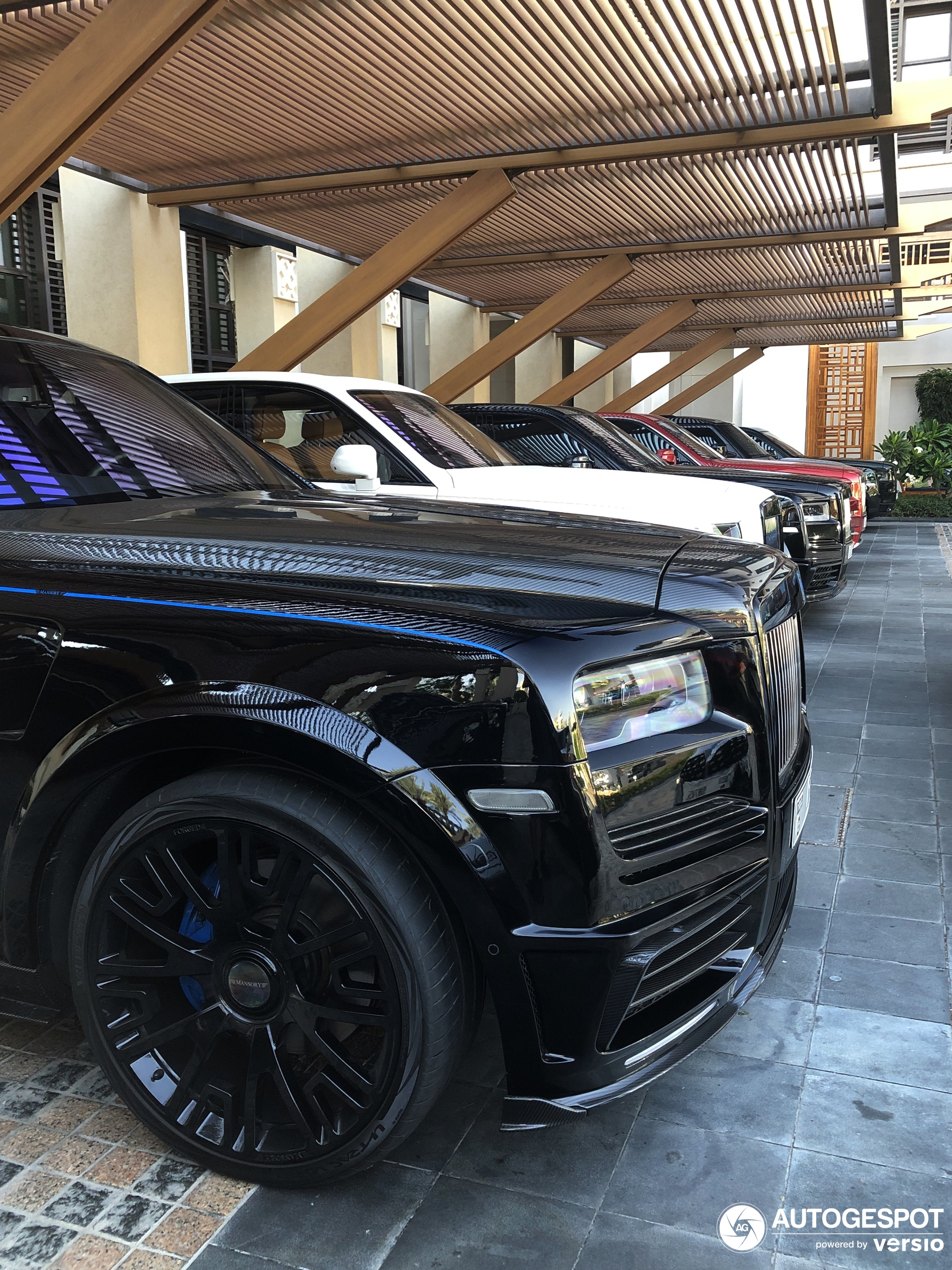 Rolls-Royce Mansory Cullinan Wide Body