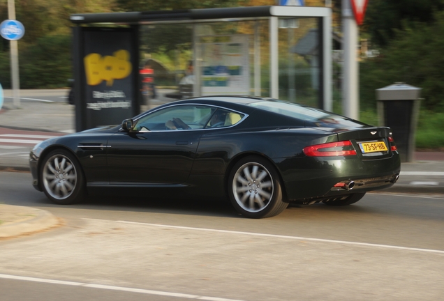Aston Martin DB9