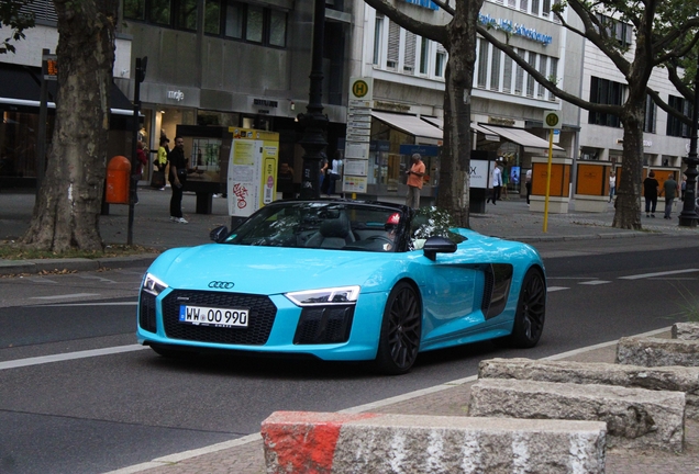 Audi R8 V10 Spyder 2016