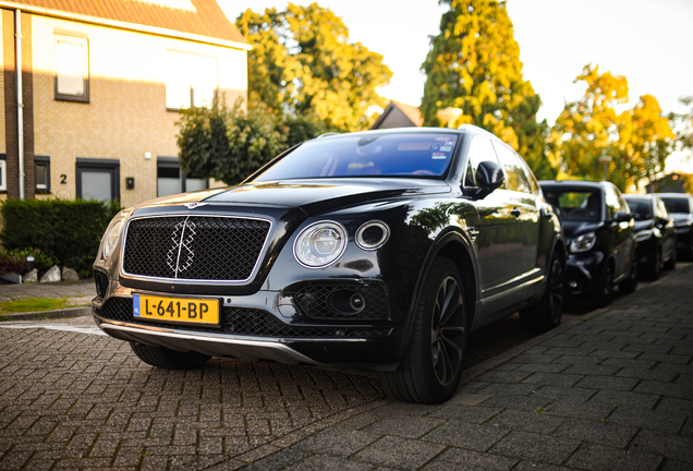 Bentley Bentayga V8