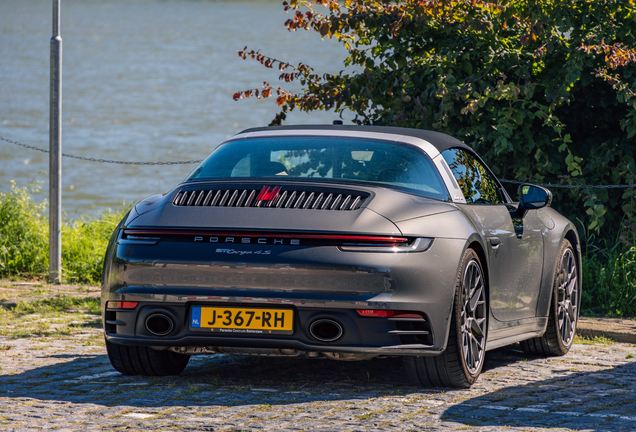 Porsche 992 Targa 4S