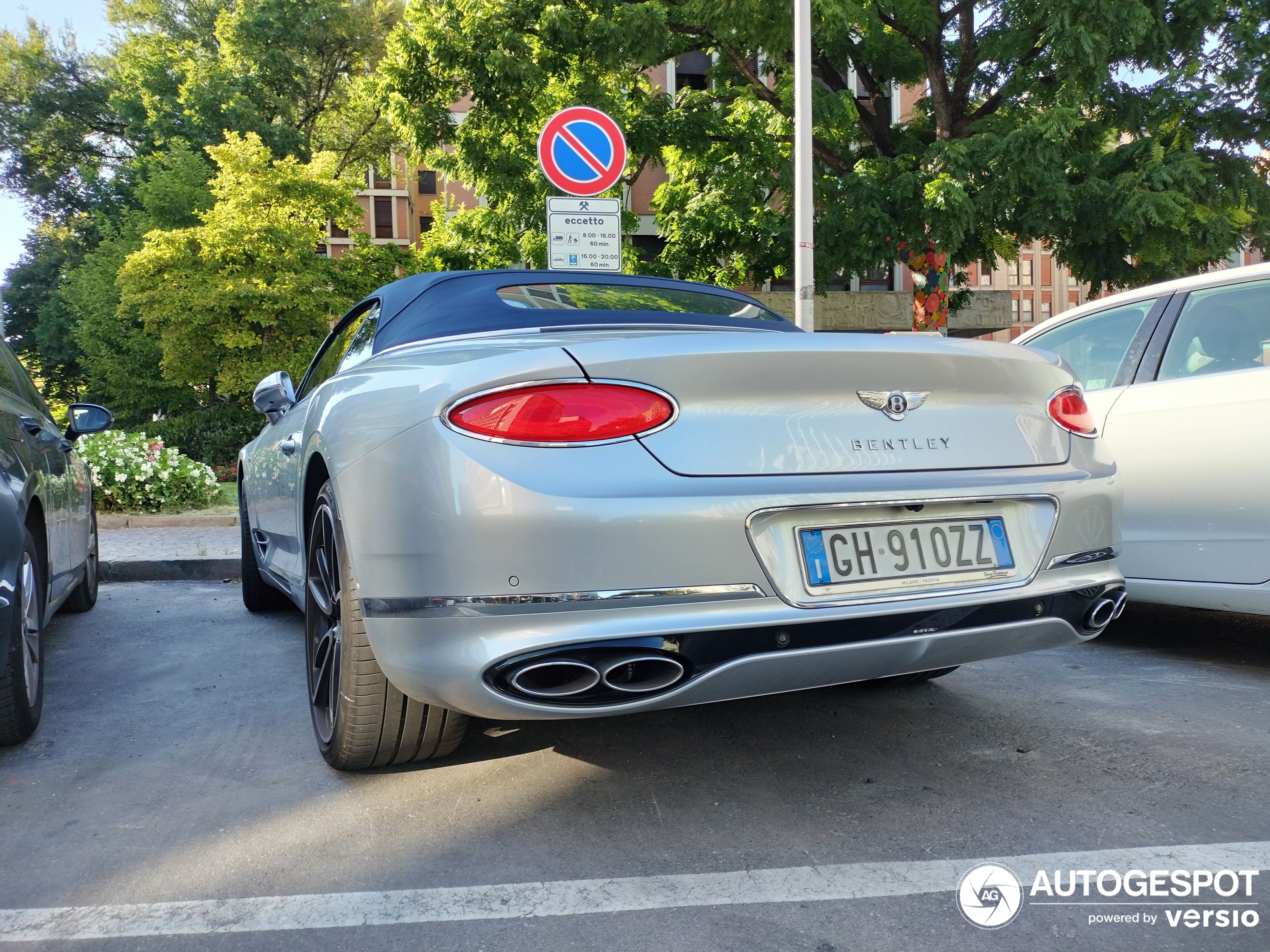 Bentley Continental GTC V8 2020