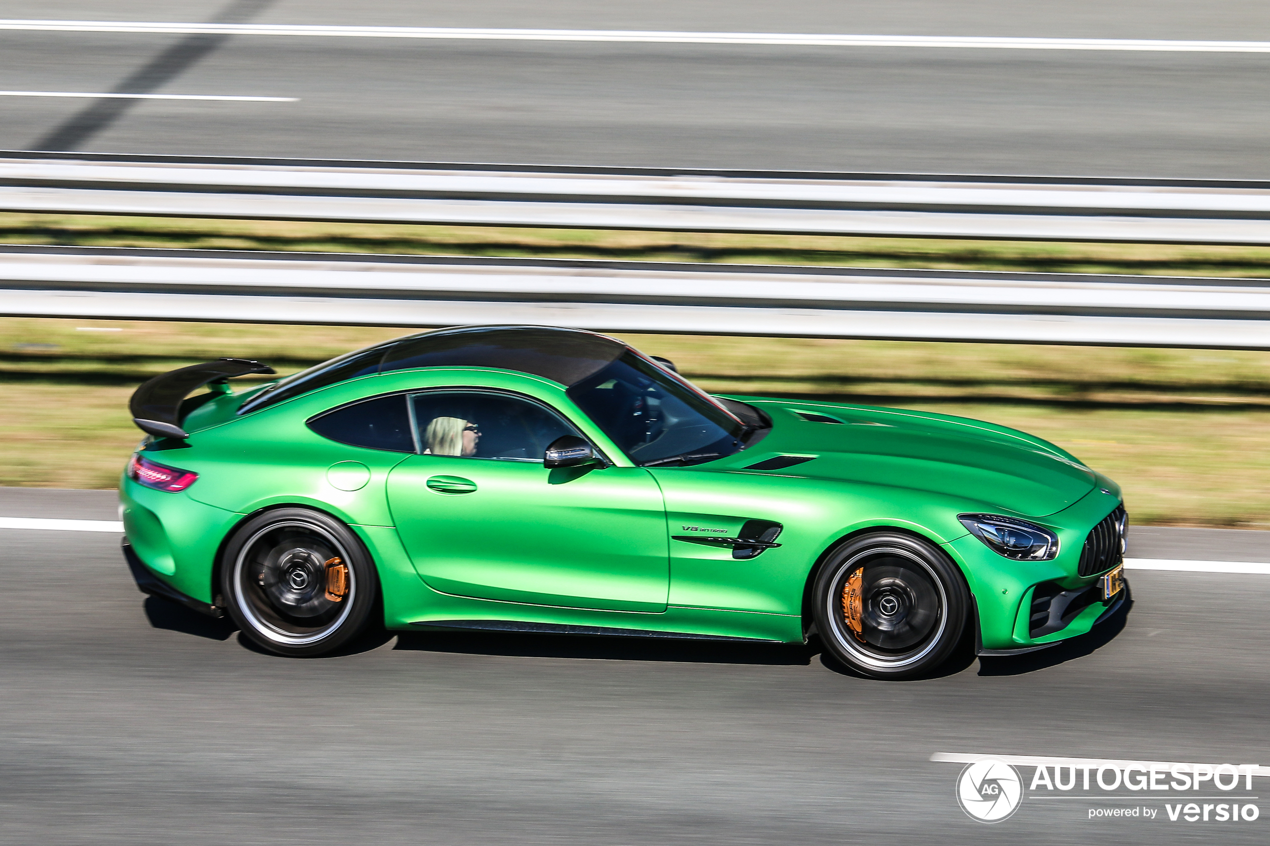 Mercedes-AMG GT R C190