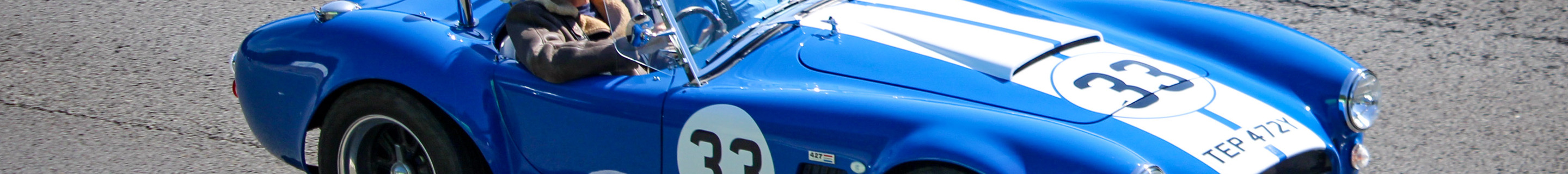 AC Cobra 427