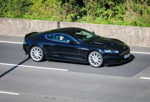 Aston Martin DBS