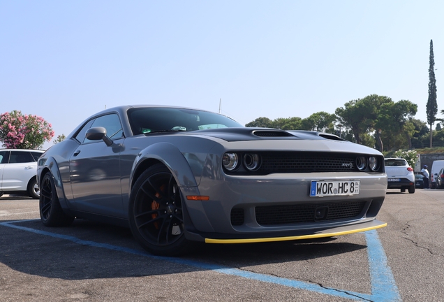 Dodge Challenger SRT Hellcat Widebody