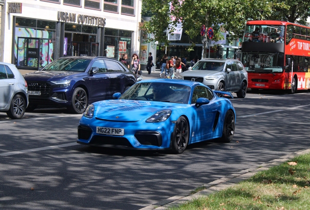 Porsche 718 Cayman GT4