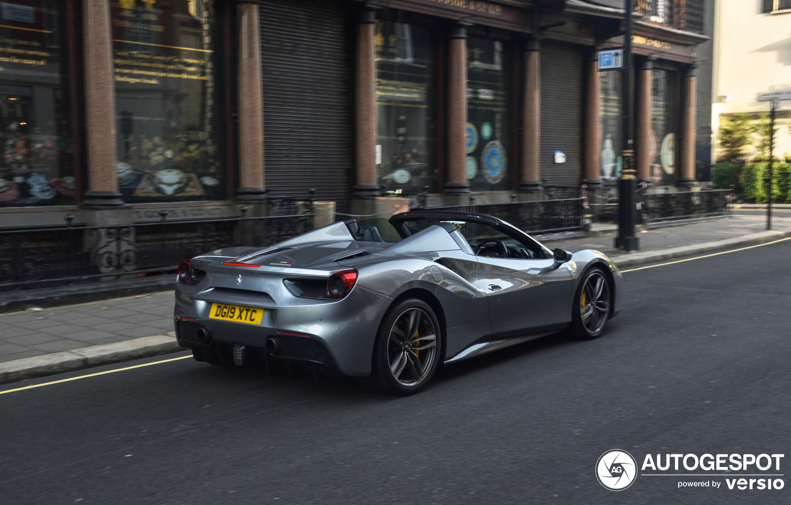 Ferrari 488 Spider