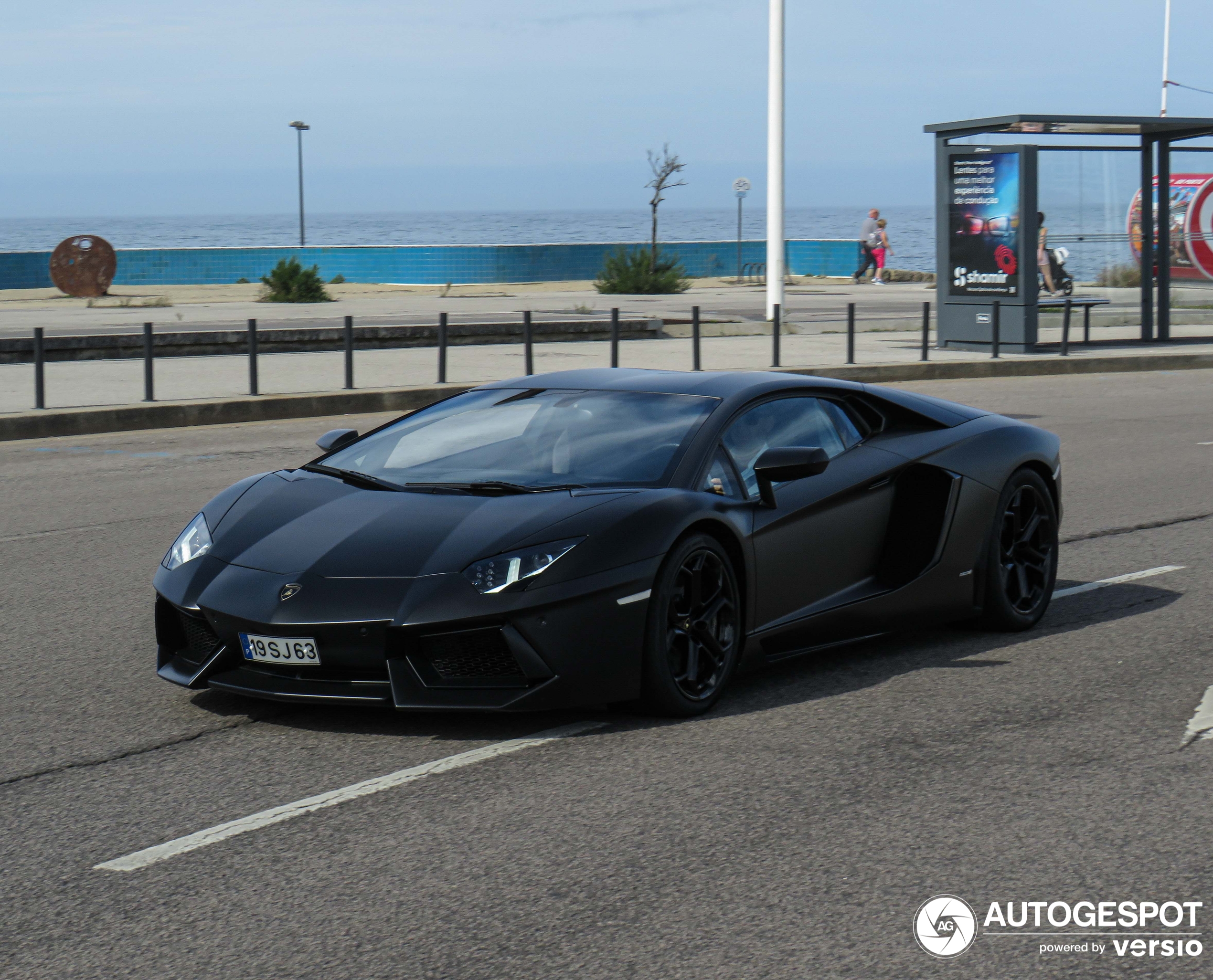 Lamborghini Aventador LP700-4