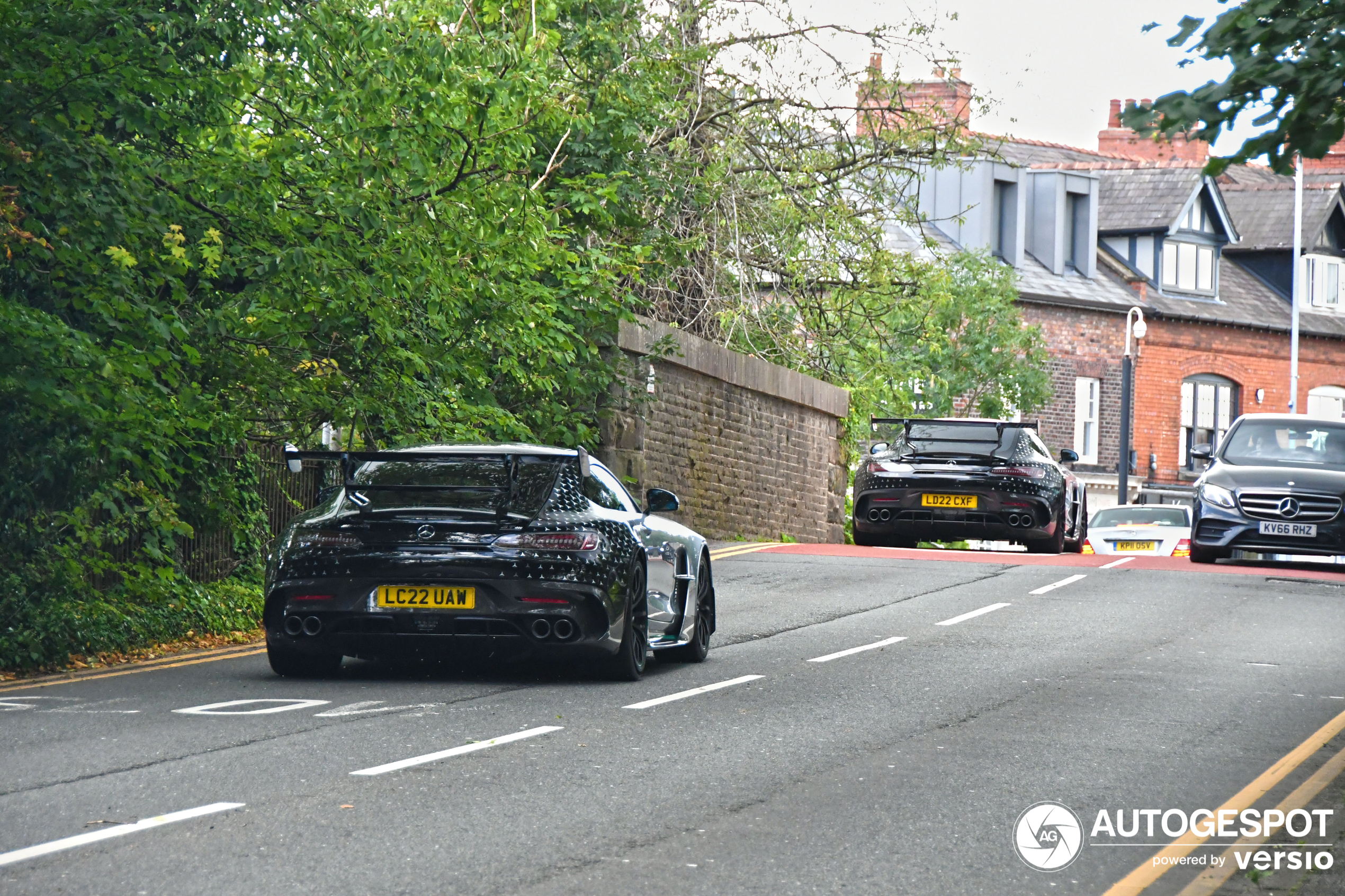 Niet één, maar twee zeldame Mercedes-AMG GT Black Series Project One Edition