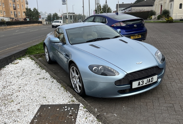 Aston Martin V8 Vantage