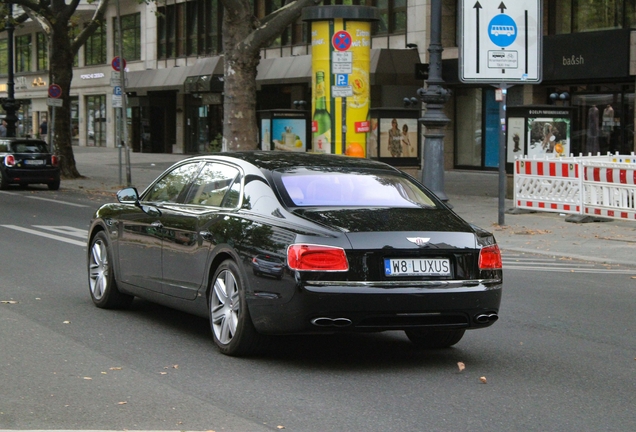 Bentley Flying Spur V8