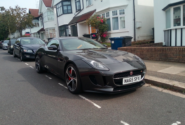 Jaguar F-TYPE S Coupé