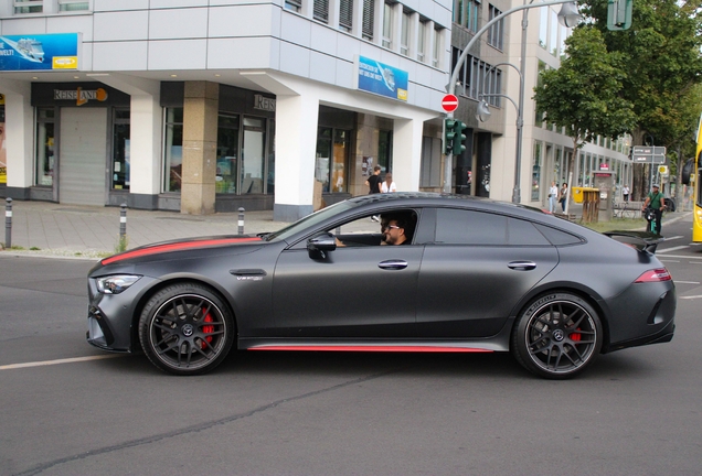 Mercedes-AMG GT 63 X290