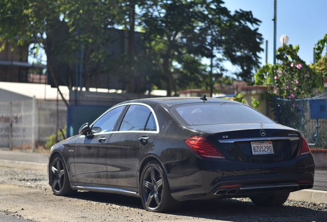 Mercedes-Benz S 63 AMG V222