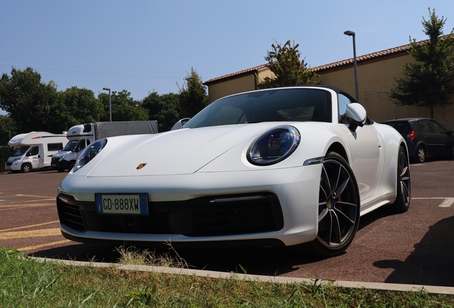 Porsche 992 Carrera S Cabriolet