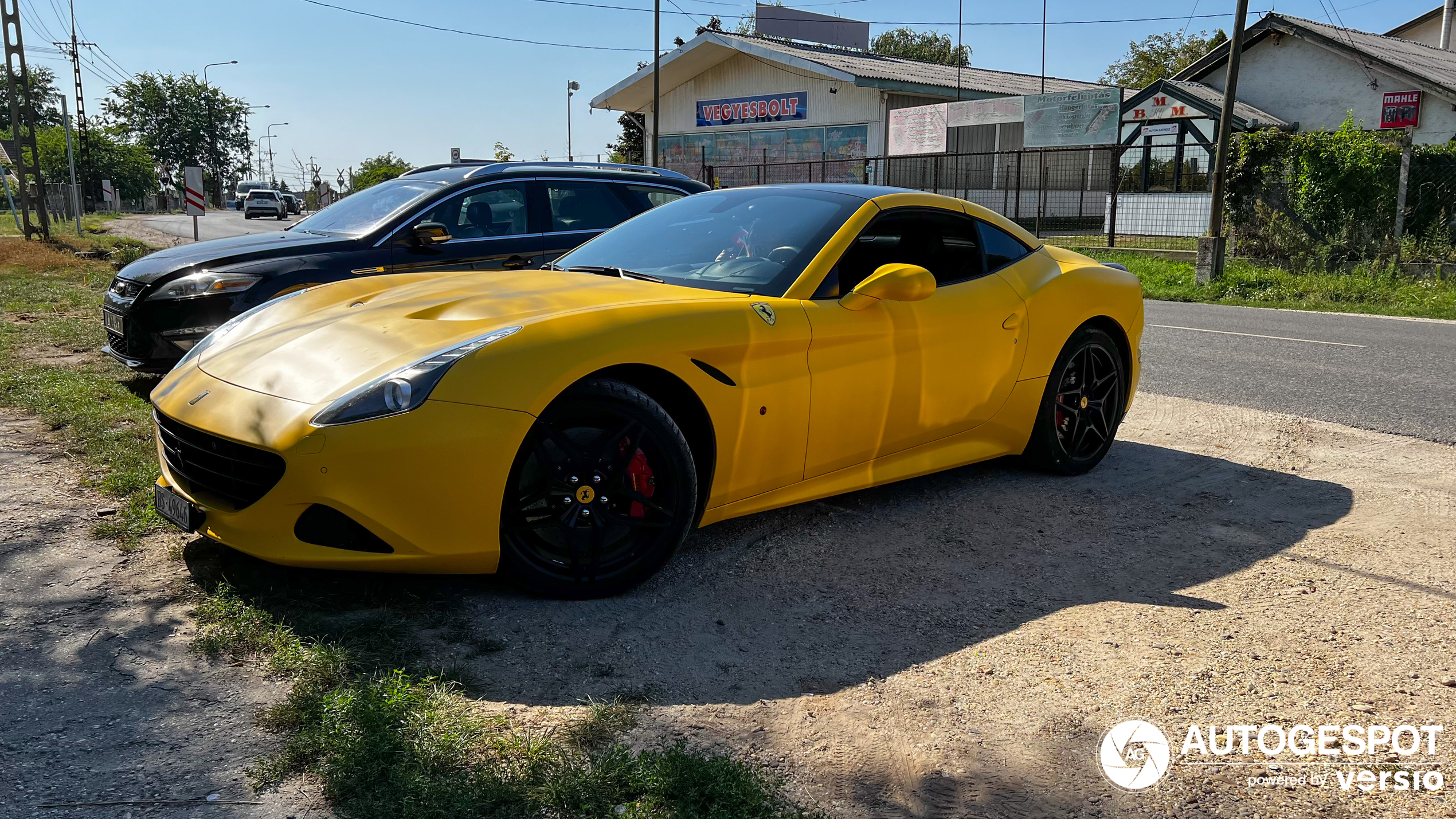 Ferrari California T