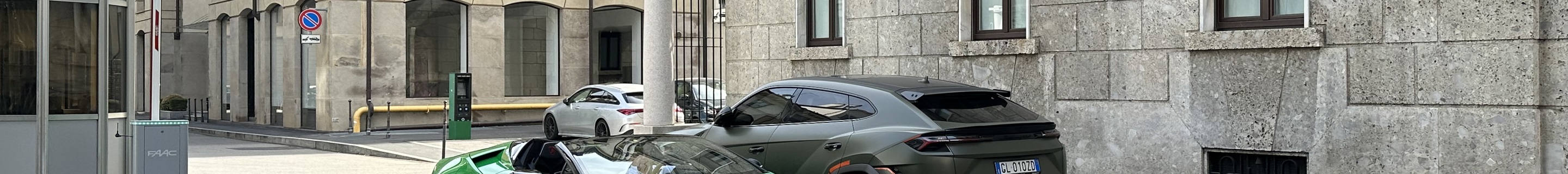 Lamborghini Huracán LP640-4 EVO Spyder 60th Anniversary