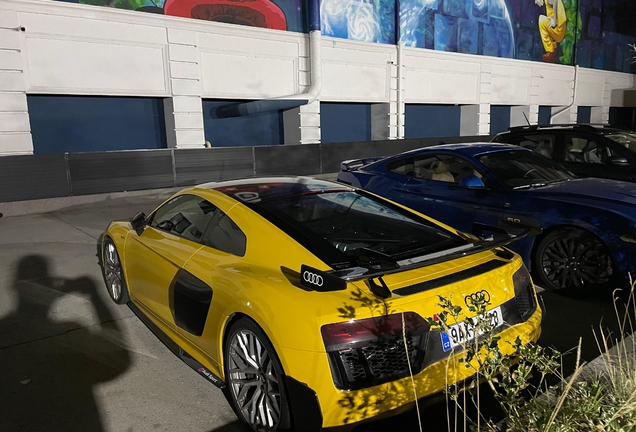 Audi R8 V10 Plus 2015