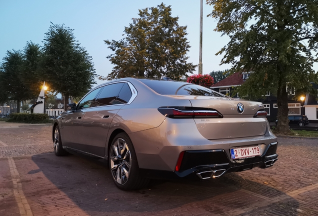 BMW M760e xDrive