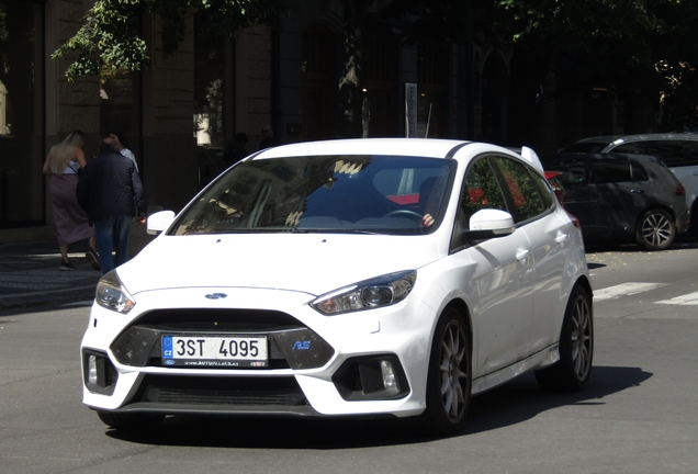 Ford Focus RS 2015