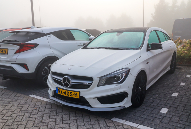 Mercedes-Benz CLA 45 AMG Shooting Brake