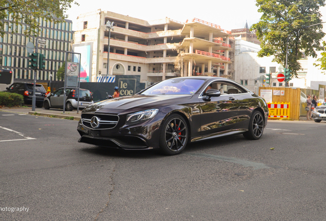 Mercedes-Benz S 63 AMG Coupé C217