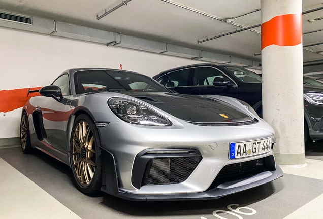 Porsche 718 Cayman GT4 RS Weissach Package